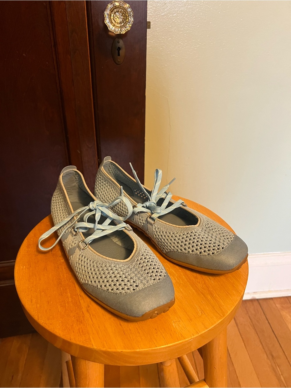 Vivaia Square-Toe Hybrid Mesh Mary Janes (Cecily), size 9-9.5, 40.5
